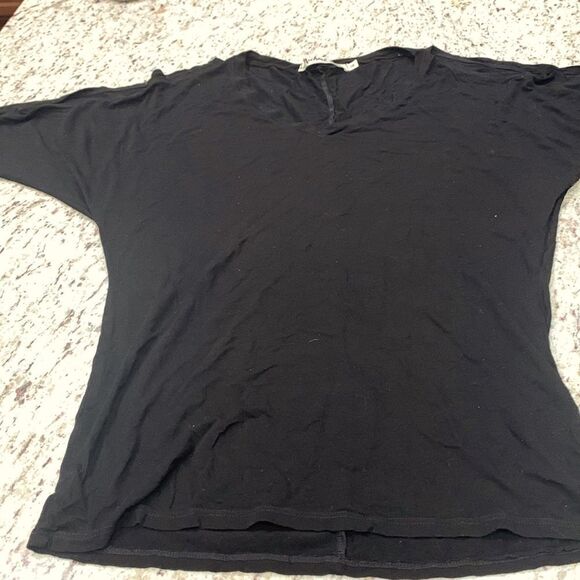 Michael Stars cold shoulder tee shirt - Picture 2 of 3